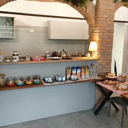 La Torre Di Longara Bed & Breakfast Calderara di Reno Exterior foto