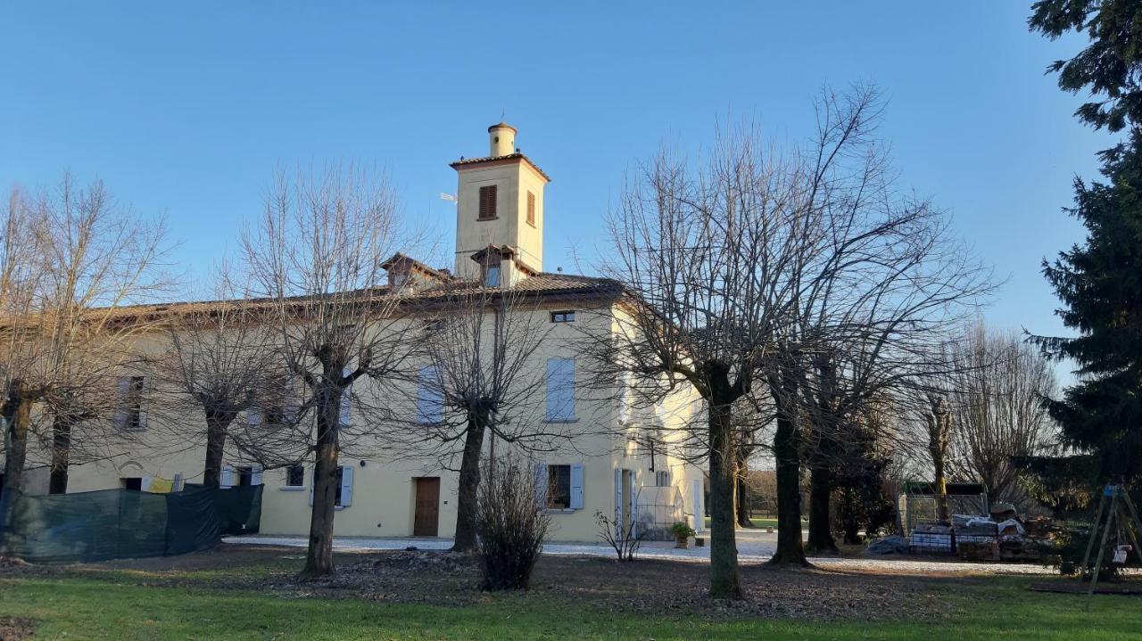 La Torre Di Longara Bed & Breakfast Calderara di Reno Exterior foto